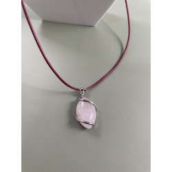 Pendentif navette quartz rose