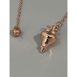 Pendule en laiton, couleur cuivre