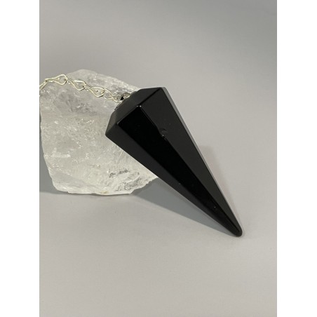 Pendule à facettes, en obsidienne noire.