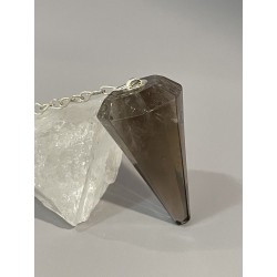 Pendule à facettes, en quartz fumé.