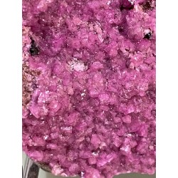 Cobaltocalcite cristallisée zoomée - pièce unique.
