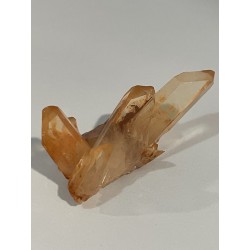 Groupe de quartz tangerine hématoïde