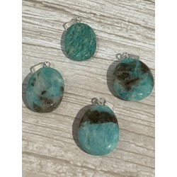 Pendentif en amazonite, attache en argent.