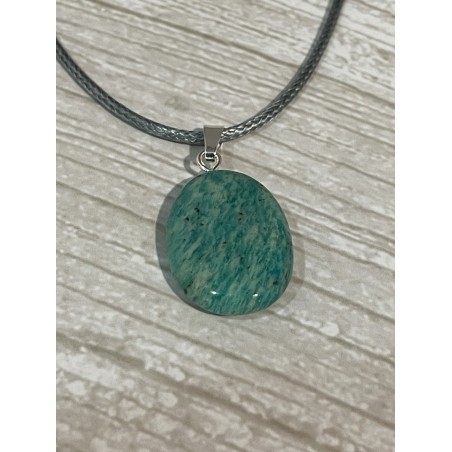 Pendentif en amazonite, attache en argent.
