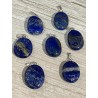 Pendentif en lapis-lazuli, avec attache en argent.