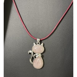 Pendentif chat et quartz rose