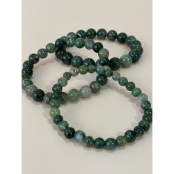Bracelet en agate mousse verte.
Existe en perles 6 mm, 8 mm et 10 mm.