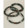 Bracelet en agate sang.
Existe en perles 6 mm, 8 mm et 10 mm.