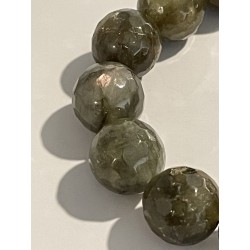 Bracelet en labradorite kaki, perles 12 mm facettées.