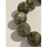 Bracelet en labradorite kaki, perles 12 mm facettées.