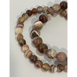 Bracelets en agate Botswana rubanée 6 mm et 8 mm zoomé