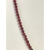 Collier en grenat, perles 1 mm facetté zoomé.