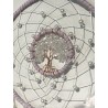 COLLECTION DOUCEUR :

Attrape-rêves blanc avec arbre de vie en cristal de roche. Zoom sur l'arbre de vie en quartz
