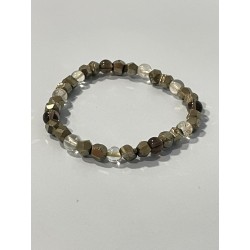 Citrine, pyrite et quartz fumé composant le bracelet Le Trésor des Mers – Édition Pépite.