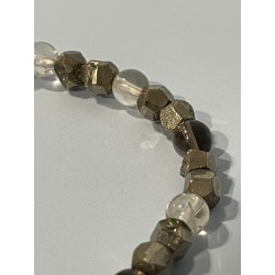 Zoom sur les perles en citrine, pyrite à l’aspect pépite et quartz fumé du bracelet Le Trésor des Mers – Édition Pépite.