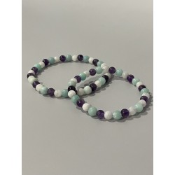 Bracelet Le Murmure des Papillons en améthyste, pierre de lune et amazonite – existe en 19 cm ou 21 cm de longueur.