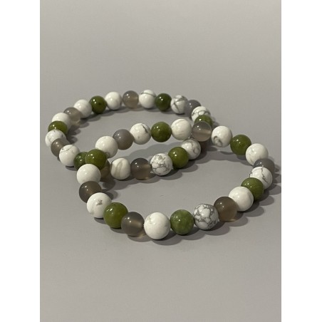 La Lame du Vent – Bracelet en howlite, agate grise et jade néphrite - Existe en 19 cm et 21 cm de longueur.