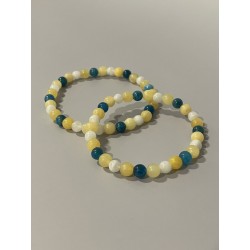 Bracelet La Clé des Étoiles en jade jaune, pierre de lune et apatite bleue – existe en 19 cm et 21 cm de longueur.