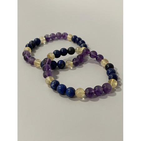 Bracelet Le Secret du Trône en améthyste, citrine et lapis-lazuli – existe en 19 cm et 21 cm de longueur.