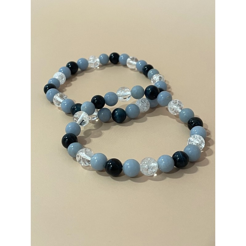 Bracelet Le Sculpteur de Glace porté au poignet – existe en 19 cm et 21 cm de longueur.