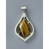 Pendentif goutte en œil de tigre naturel.